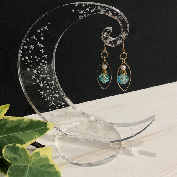 楽天市場】アクセサリー ピアススタンド 大容量 クリアアクリル