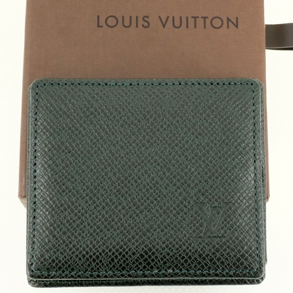 【新品同様】LOUIS VUITTON ルイヴィトン ポルトモネ・ボワット コインケース タイガ・レザー エピセア 緑 M30384 【中古】