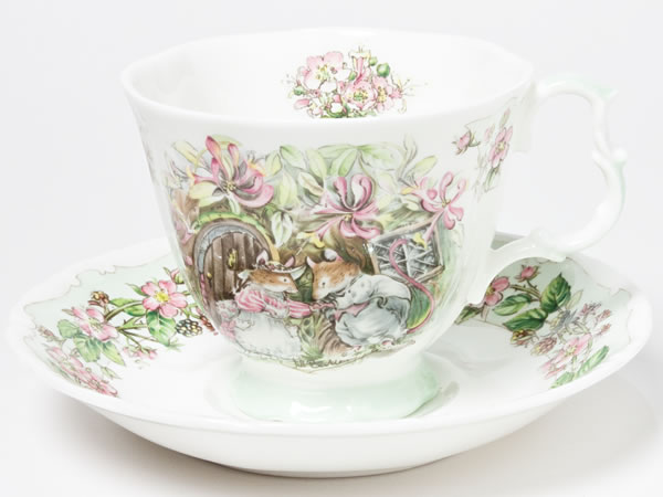 ロイヤルドルトン ブランベリーヘッジ 炎節（夏）優勝杯＆平円盤 doulton-20茶の葉のふじい・藤井茶舗