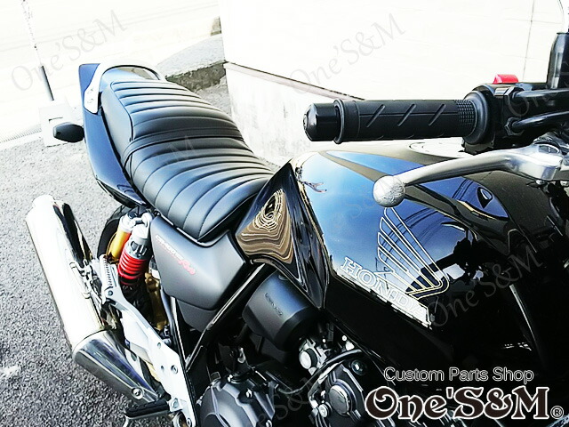 ポイント3倍 Cb400sf Cb400sb Cb400スーパーボルドール Nc39 Spec1 Spec2 Spec3 Nc42 Revo 対応 タックロールシート シートベルト 金具付き レザーシート ブラック シートベース セット Aplusfinance Blog Com