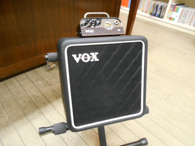【本州・四国・九州限定販売】 新品　店頭展示品　VOX（ヴォックス）　ギターアンプ　MV50-AC-Set