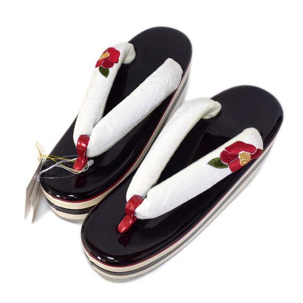 草履 本革 踵高 8珊 3段 刺しゅう鼻緒 新品 日本製