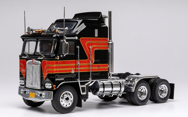 【送料無料】　IXO MODELS 1/43 ケンワース K100 エアロダイン 1976 完成品ダイキャストミニカー TR229