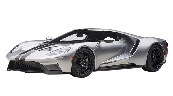 【送料無料】　AUTOart 1/12 フォード GT 2017 メタリック・シルバー/ブラック・ストライプ 完成品ミニカー 12108｜トイスタジアム1号店