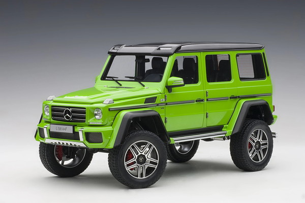 【貨物輸送無料】 AUTOart 1/18 メルセデス・ベンツ G500 4X4スクエアード 緑であること 成し遂げる品ミニカー 76315