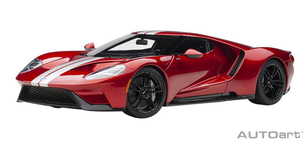 【貨物輸送無料】 AUTOart 1/18 ジェラルド・r・フォード GT 2017 メタリック・赤いこと/しろがね色・縞模様 成し遂げる品ミニカー 72943