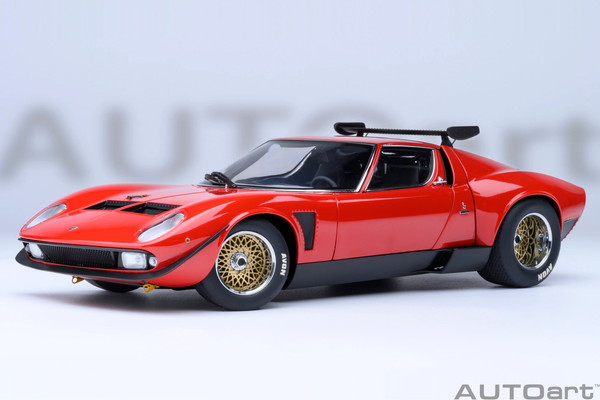 【送料無料】　AUTOart 1/18 ランボルギーニ ミウラ SVR イオタ レッド 完成品ミニカー 79171｜トイスタジアム1号店