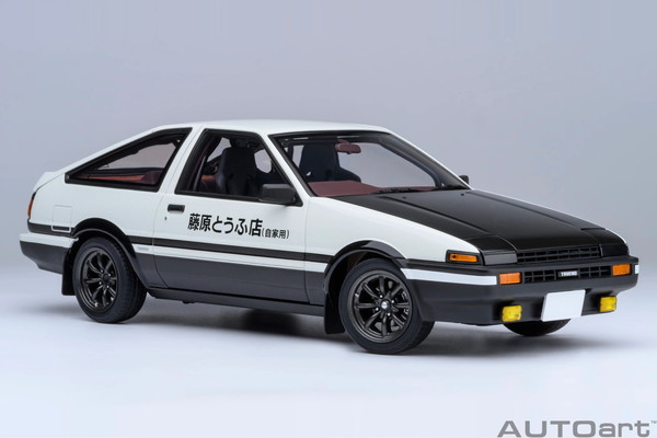 【送料無料】　AUTOart 1/18 トヨタ スプリンター トレノ(AE86) 頭文字D \