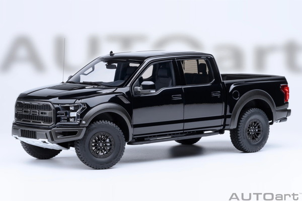 【貨物輸送無料】 AUTOart 1/18 ジェラルド・r・フォード F-150 ラプター 百貨店労働者の一団 2019 (メタリック・黒いこと) 切り上げる品ミニカー 72947