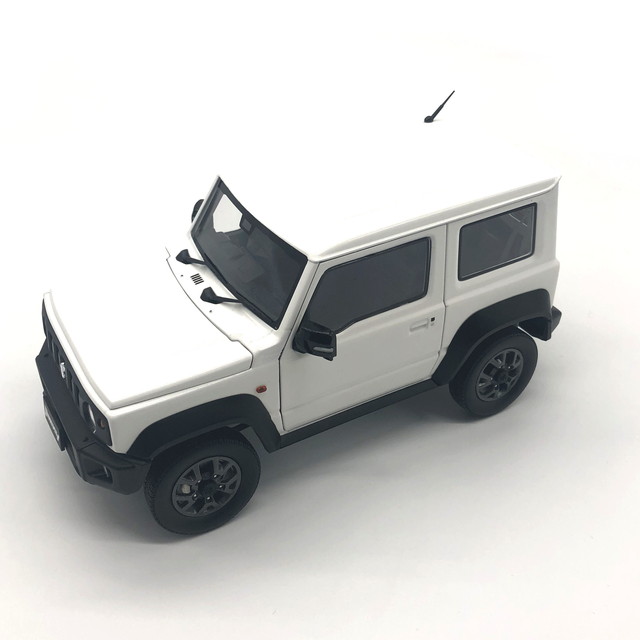 スズキ ジムニー 1/18 イグニッションモデル ジャンク T25040209 スズキ ジムニー 1/18 イグニッションモデル ジャンク T25040209