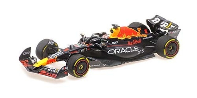 【送料無料】　MINICHAMPS 1/43 オラクル レッド ブル レーシング RB19 マックス･フェルスタッペン 日本GP 2023 ウィナー 完成品ミニカー 417231701