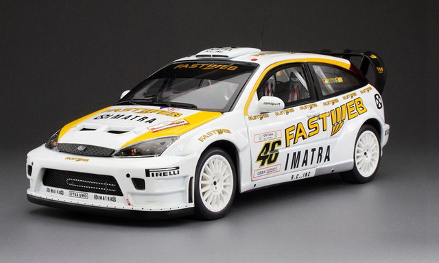 【送料無料】　SUNSTAR 1/18 フォード フォーカス RS WRC '05 2006年 モンツァ・ラリーショー #46 V.Rossi/C.Cassina 完成品ダイキャストミニカー 3882｜トイスタジアム1号店 15,929円