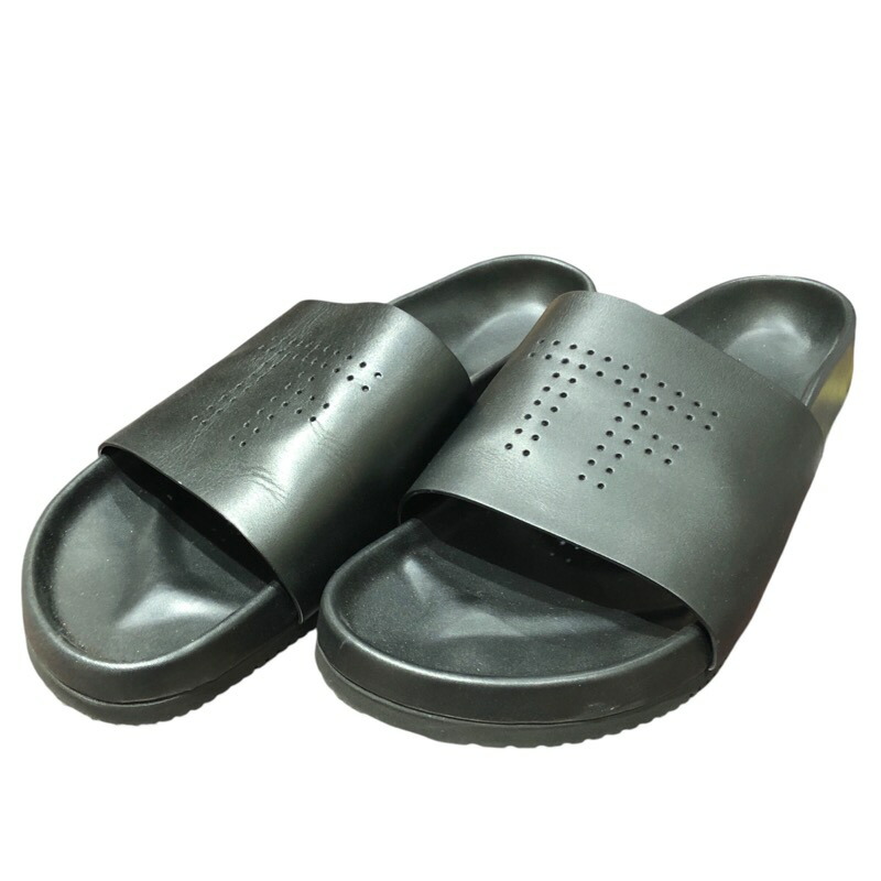 楽天市場】TOM FORD トムフォード サンダル BASILE J1299T