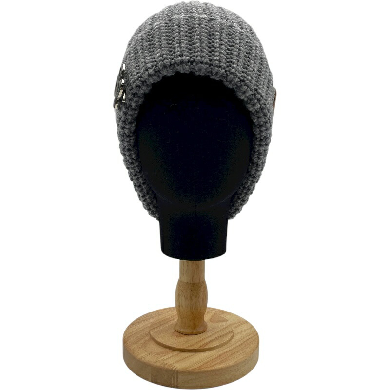 楽天市場】ロエベ(LOEWE) アナグラム ブローチ付ニット帽 ニット帽