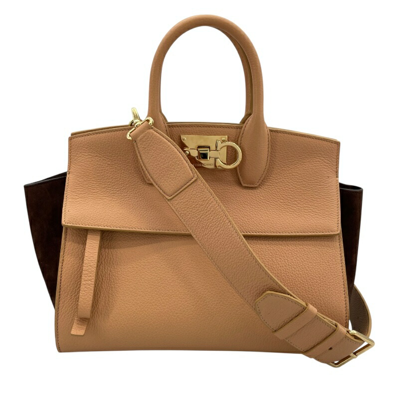 楽天市場】Salvatore Ferragamo【サルヴァトーレ フェラガモ】21 D570