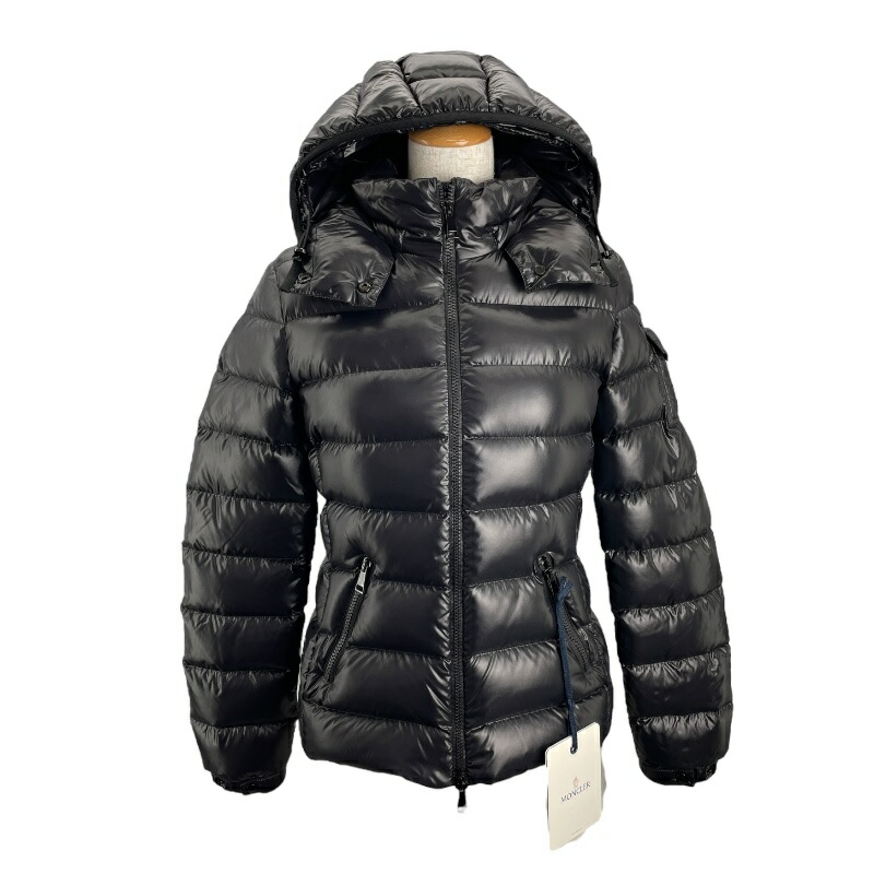 MONCLER　モンクレール　BADIA MONCLER BADIA Vintage Purple Women Down Jacket with big