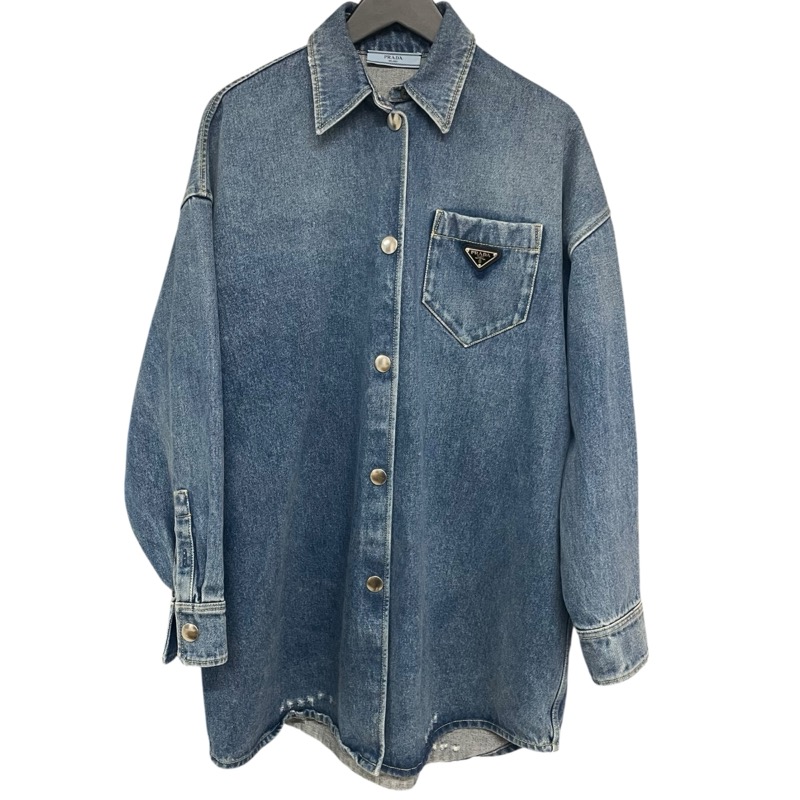 週末限定　PRADA デニムジャケット XS ブラック Gジャン プラダ さりげないロゴがオシャレ☆PRADA☆デニムジャケット (PRADA