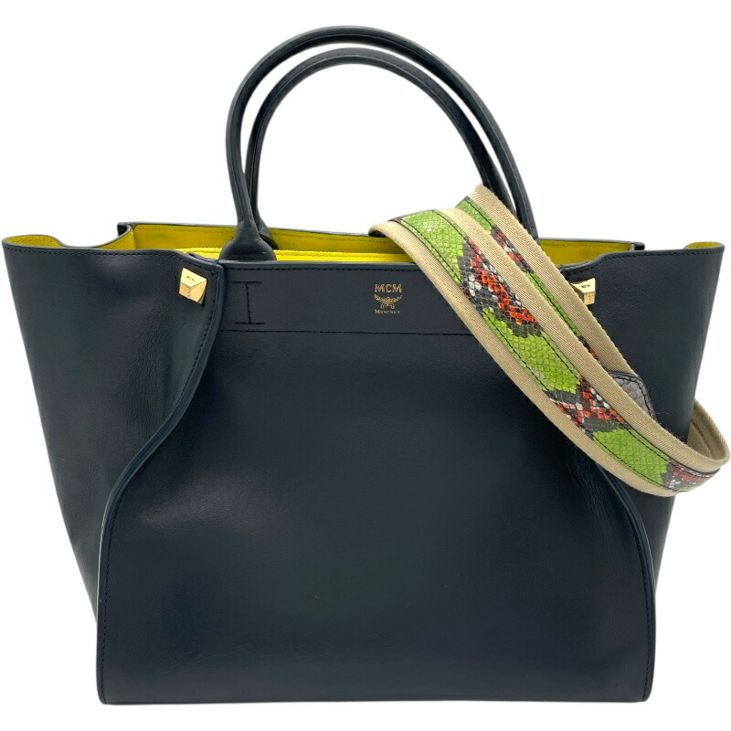 MCM ブラック レザー トートバッグ レディース お値下げ⭕️ ❗️MCM ❗️ブラック レザートートバッグ MCM Women's Tote Bags