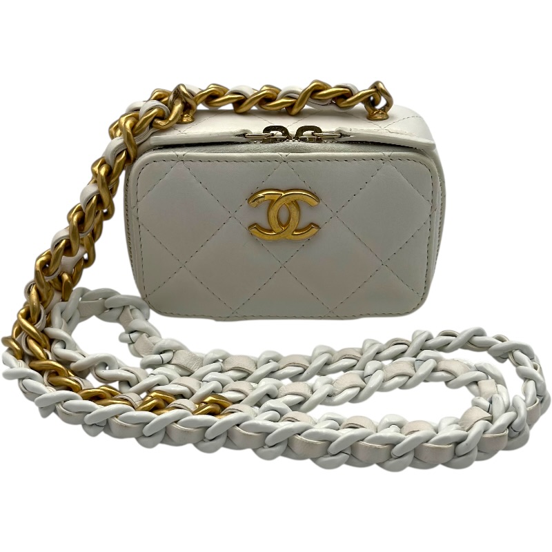 シャネル CHANEL ショルダーコインパース 32番台 ホワイト GD金具 ラム レディース ショルダーバッグ【中古】