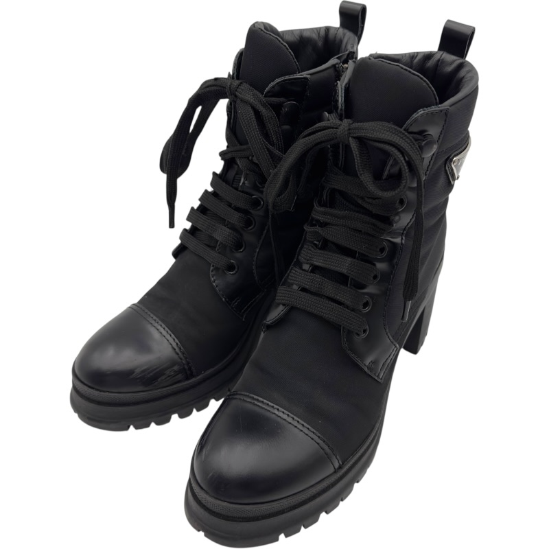プラダ PRADA ３角形ロゴタイプ 遊撃手ブーツ 黒いこと ナイロン/なめし革 レディース ブーツ【中古】