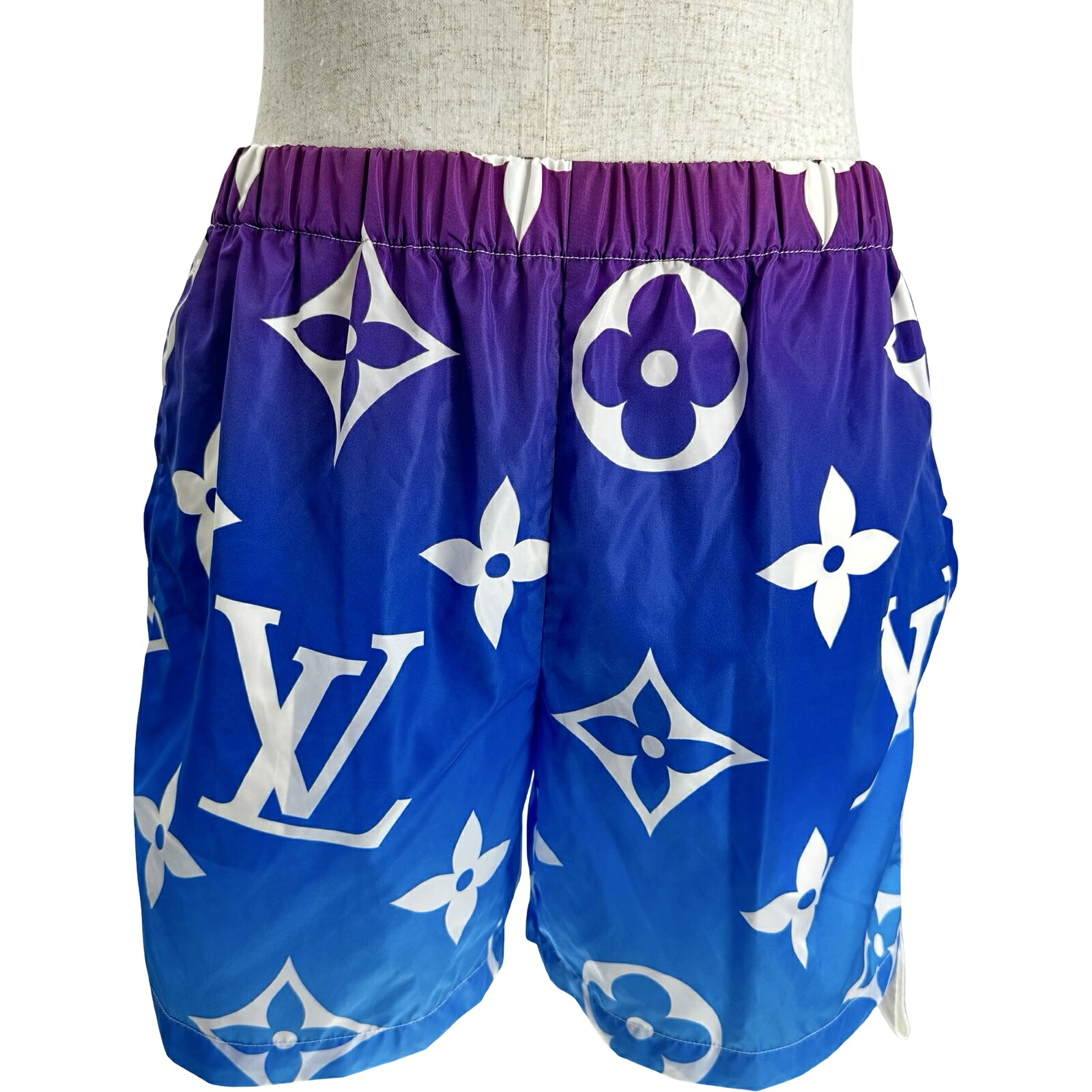 ルイ・ヴィトン LOUIS VUITTON モノグラム総柄 ナイロンショートパンツ FLPA08 ブルー ナイロン メンズ ショートパンツ【中古】