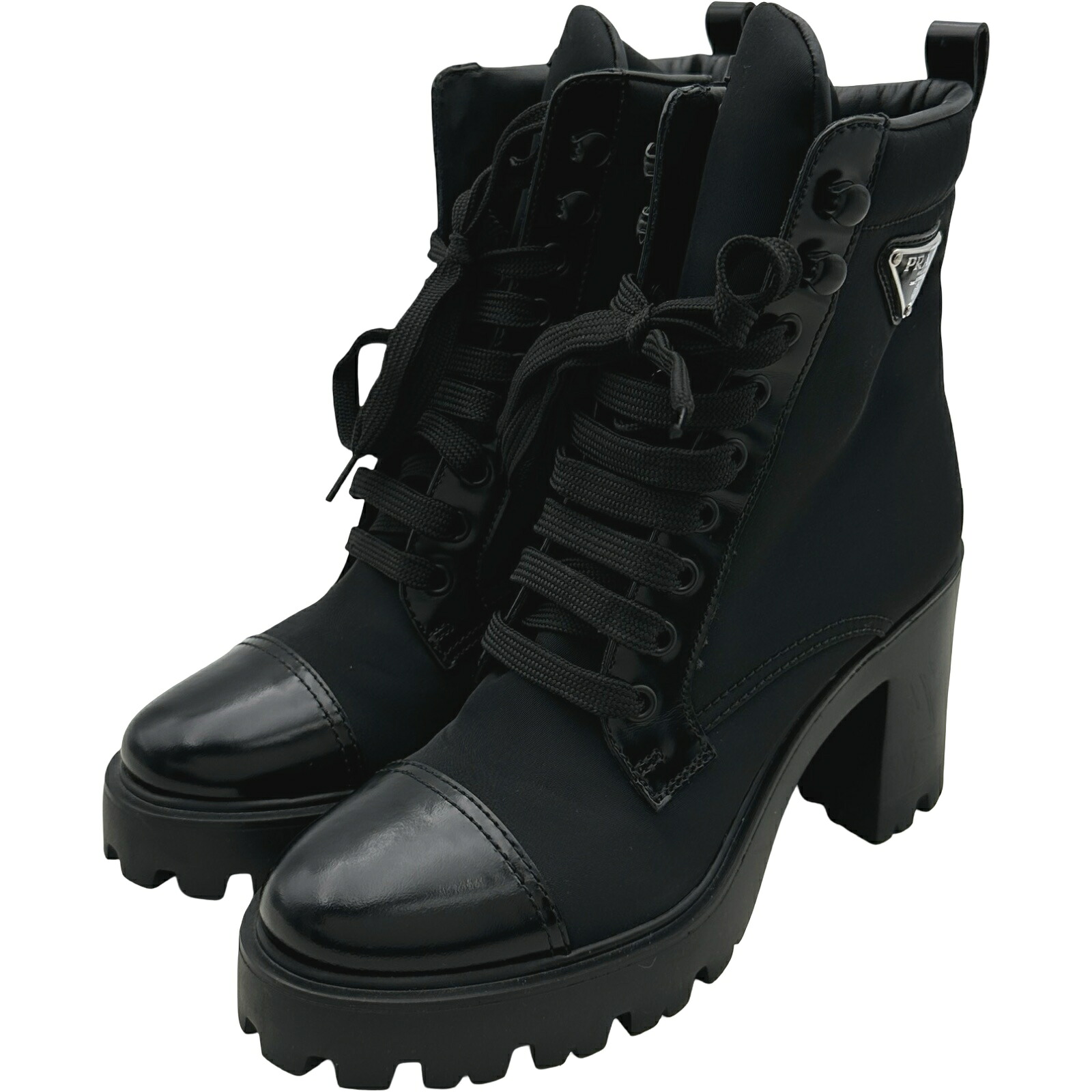 プラダ PRADA RE-NYLON トライアングルロゴショートブーツ 黒いこと ナイロン レディース ブーツ【中古】