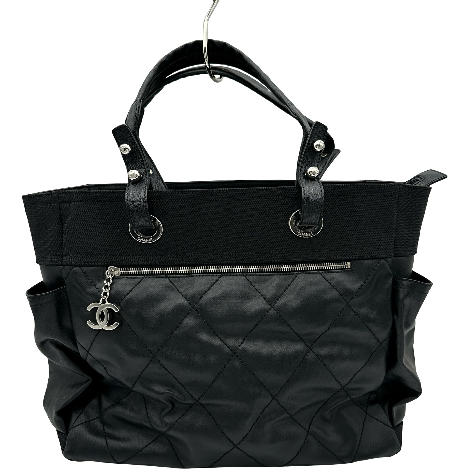 シャネル CHANEL パリビアリッツトートGM A34210 11番台 黒いこと しろがね色金具 上塗り構内 レディース トートバッグ【中古】