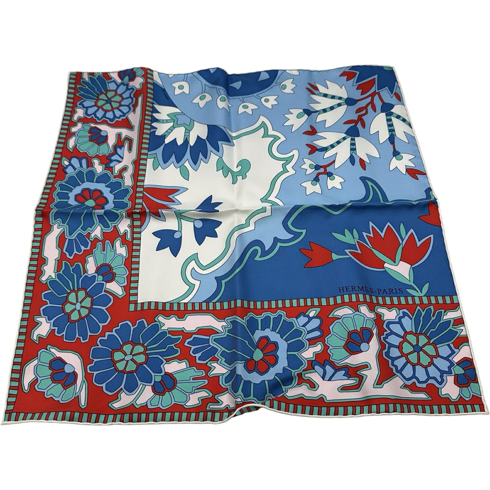 エルメス HERMES カレ45 PAISLEY 青み/赤いこと/白いこと 地絹 レディース えり巻き【中古】