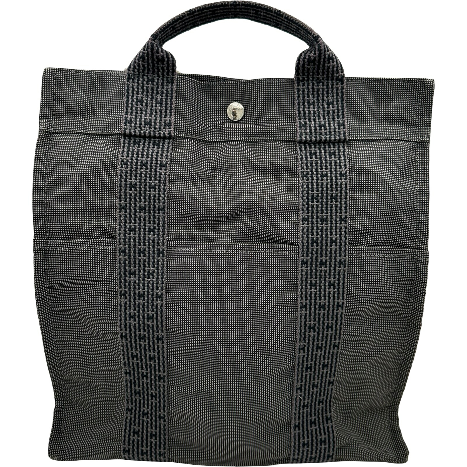 【6/1～ 最大限度30,000円OFF引き換え証！】エルメス HERMES エールラインアドMM 薄墨色 しろがね色金具 帆布 レディース 背嚢・デイパック【中古】