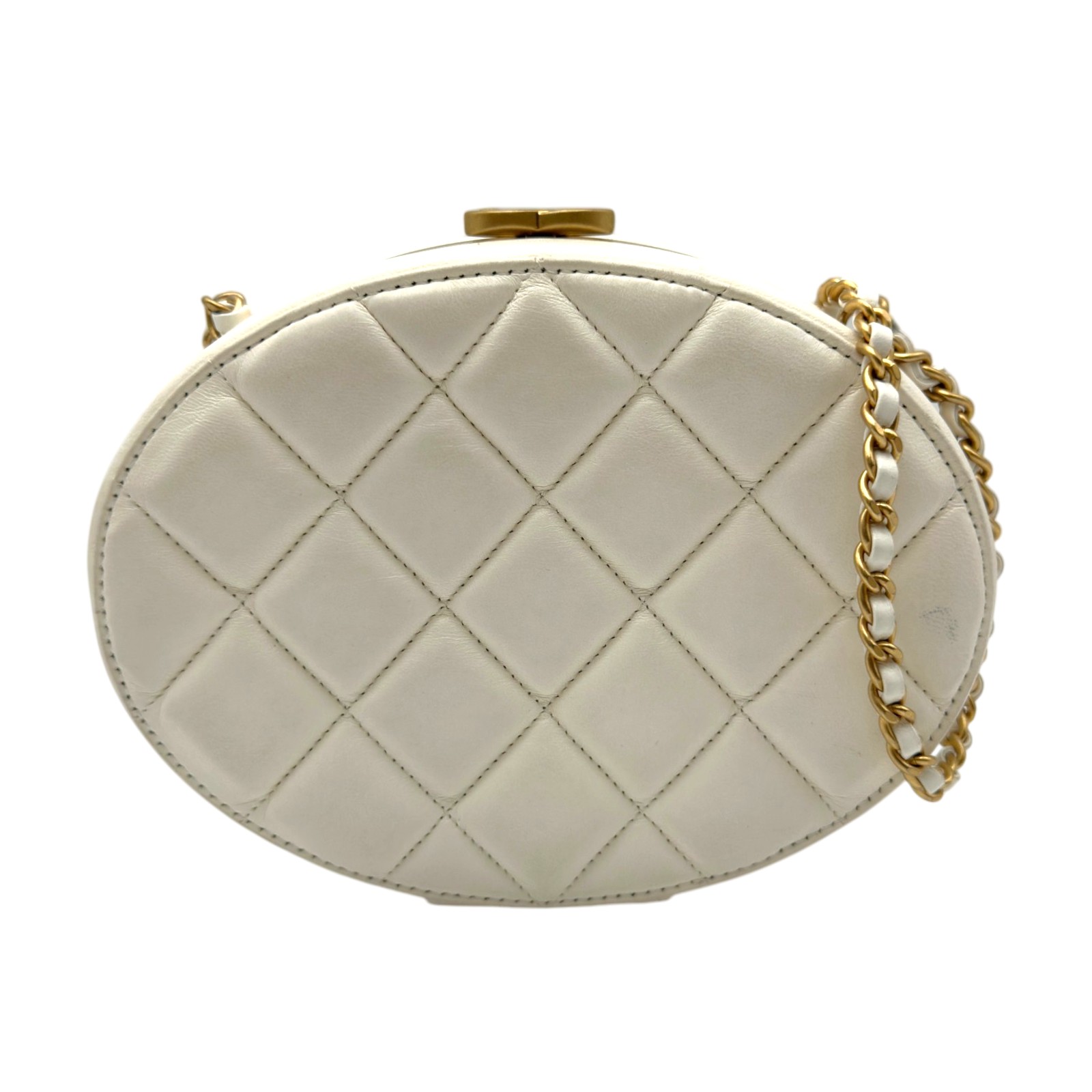 【6/1～ 最大限度30,000円OFF引き換え証！】シャネル CHANEL クラスプ チェーン店御徒面子 白いこと ゴールド金具 子ヒツジ素はだ レディース ショルダーバッグ【中古】