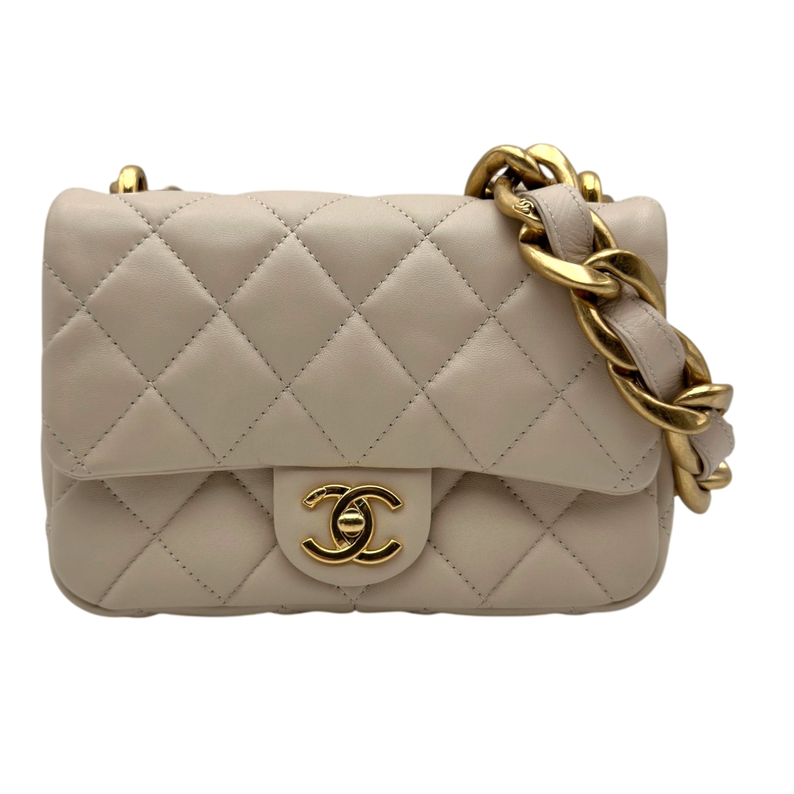 シャネル CHANEL マトラッセ ミニ下げ翼 御徒面子 AS3214 ベージュ ゴールド金具 子ヒツジひと肌 レディース ショルダーバッグ【中古】