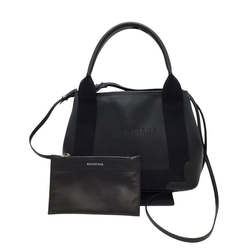 バレンシアガ BALENCIAGA ネイビーカバスXS 390346 ブラック レザー ユニセックス ショルダーバッグ【中古】｜OKURA（おお蔵）店
