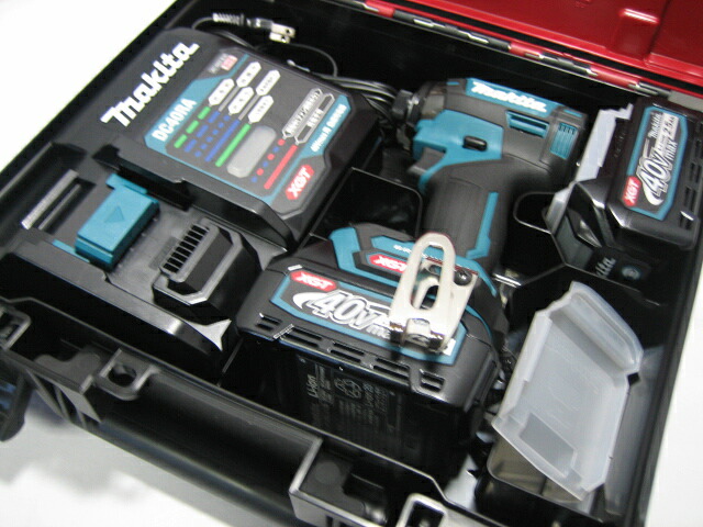 【新発売】マキタ充電式インパクト TD002GRDX(青) 40Vmax バッテリ(2.5Ah)2個・充電器(DC40RA)セット｜アウトレットツール 38,825円