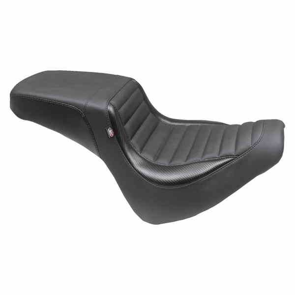 取寄せ スクエアバックシート - ブラック - タック＆ロール - ファットボブ 18-23 マスタング Squareback Seat - Black - Tuck-n-Roll - Fat Bob '18-'23 76005 DRAG 08021506