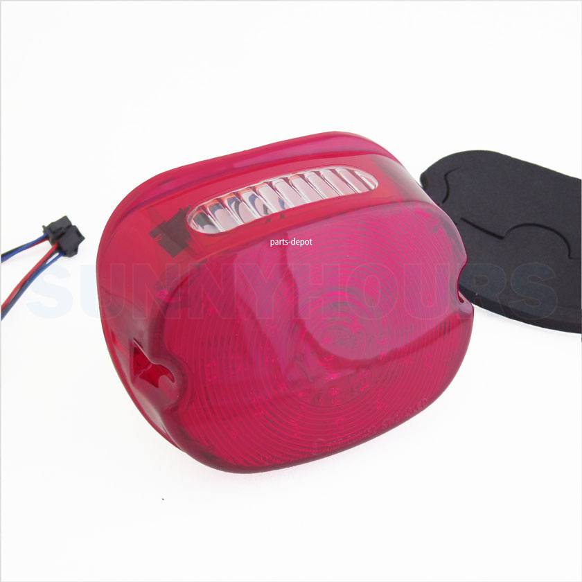 ☆ LED テールライト 赤 ロープロフィール [ ナンバー灯 上向白色 ]パッケージ汚れあり 33-0939-20100772rd （参考：