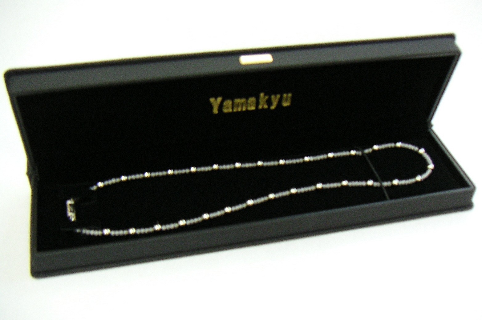 純ゲルマニウム首飾り 3０粒 N型９９．９９９９９％ ５５ｃｍ   貨物輸送無料【楽ギフ_荷拵え】        10P18Oct13