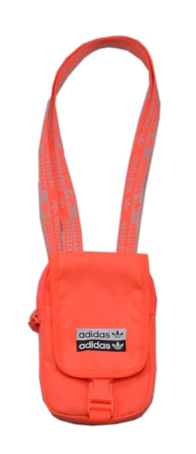 [Adidas] D SHLDR BAG ★すぐ品切れ★ 24AW人気デニムショルダーバッグ【ADIDAS】D SHLDR BAG (adidas