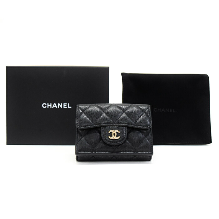 美品　シャネル　マトラッセ　三つ折り財布　カーフスキン CHANEL シャネル 三つ折り財布 クラシック スモール マトラッセ カーフ