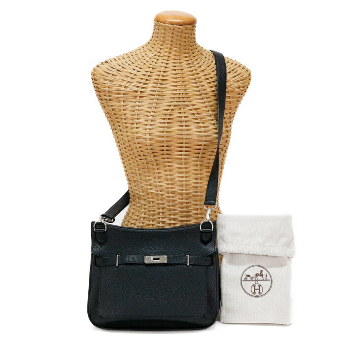 【AB位置づける】 エルメス HERMES ジプシエール 28 トリヨンクレマンス (なめし革) SV金具 □N目じるし (2009年) ショルダーバッグ はりつけ台上半身 曲がった掛け 肩かけ 伝達人御徒面子 メンズ レディース ノワール (黒いこと) 定め事品 中古 mbz07001