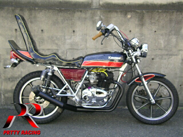 KAWASAKI Ｚ２５０ＦＴ ショート管 70π 新品 マフラー ブラック