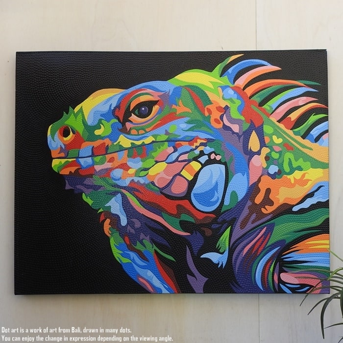 ドットアート 90cm × 70cm イグアナ トカゲ ドットペインティング モダンアート アジアンアート 爬虫類 手描き 絵画 アートパネル バリ絵画 ウォールデコレーション 飾り 壁掛け 壁飾り リゾート インテリア オブジェ 雑貨 おしゃれ 玄関 新築祝い プレゼント 癒し リビング