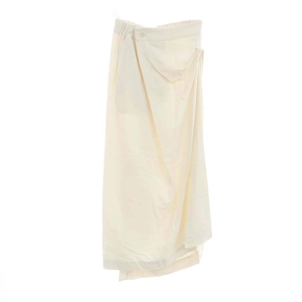 【中古】イッセイミヤケ ISSEY MIYAKE 2024年春夏 アシンメトリー ロングスカート オフホワイト【サイズ表記なし（L位）】【WHT】【S/S】【状態ランクA】【レディース】【759082】[EPD]