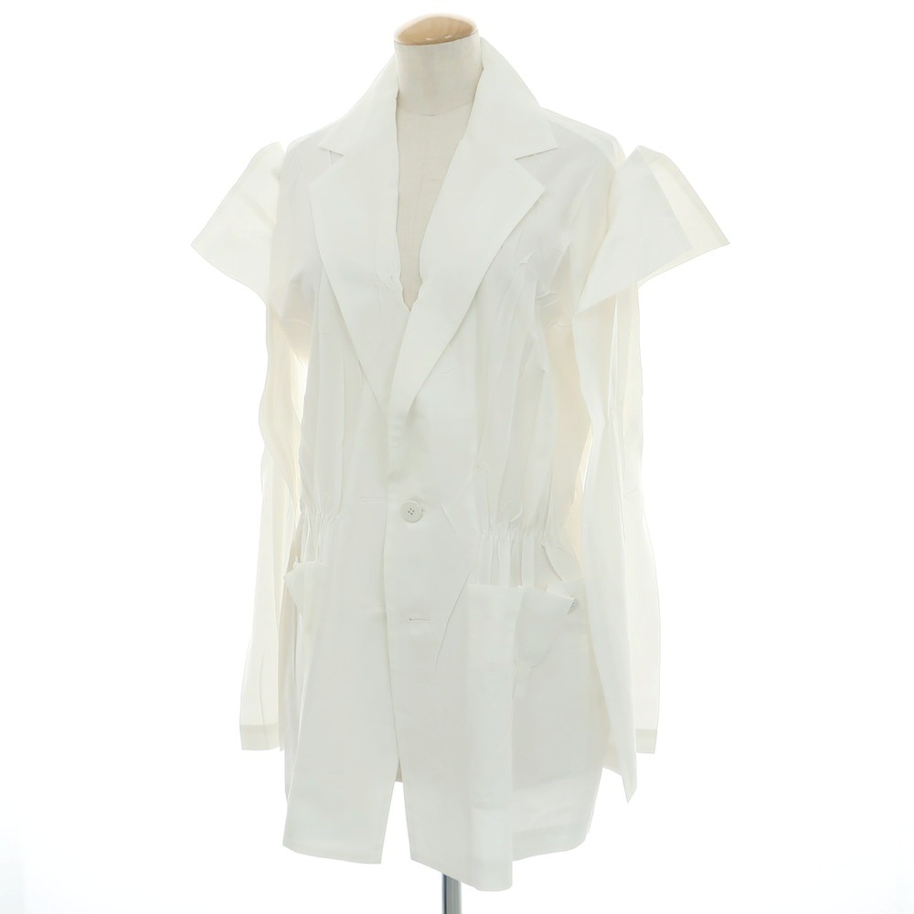【中古】イッセイミヤケ ISSEY MIYAKE 2025年秋冬 2B ジャケット ホワイト【サイズ表記なし（L位）】【S/S】【状態ランクB】【レディース】[BPD]