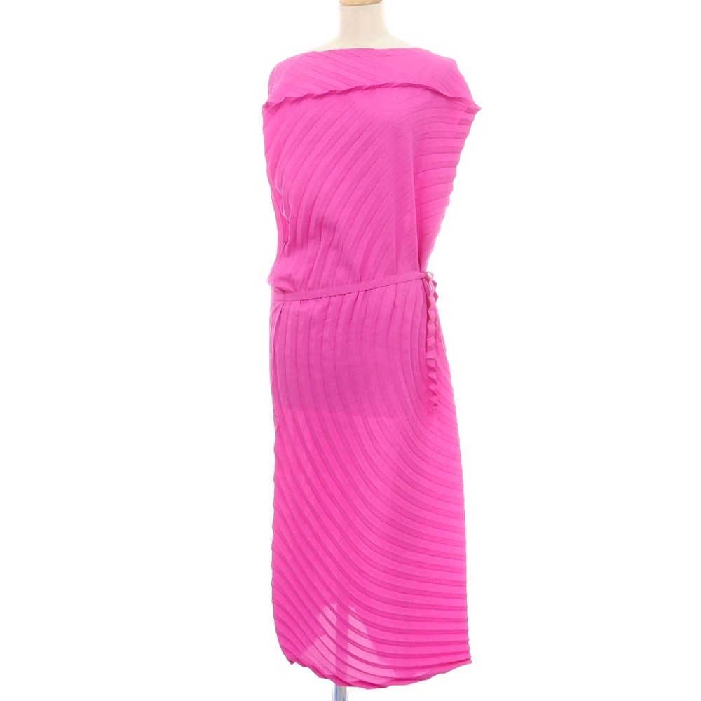 楽天市場】【イッセイミヤケ】Issey miyake 23AW プリーツ ハイネック 楽天市場】【イッセイミヤケ】Issey miyake 23AW プリーツ ハイネック