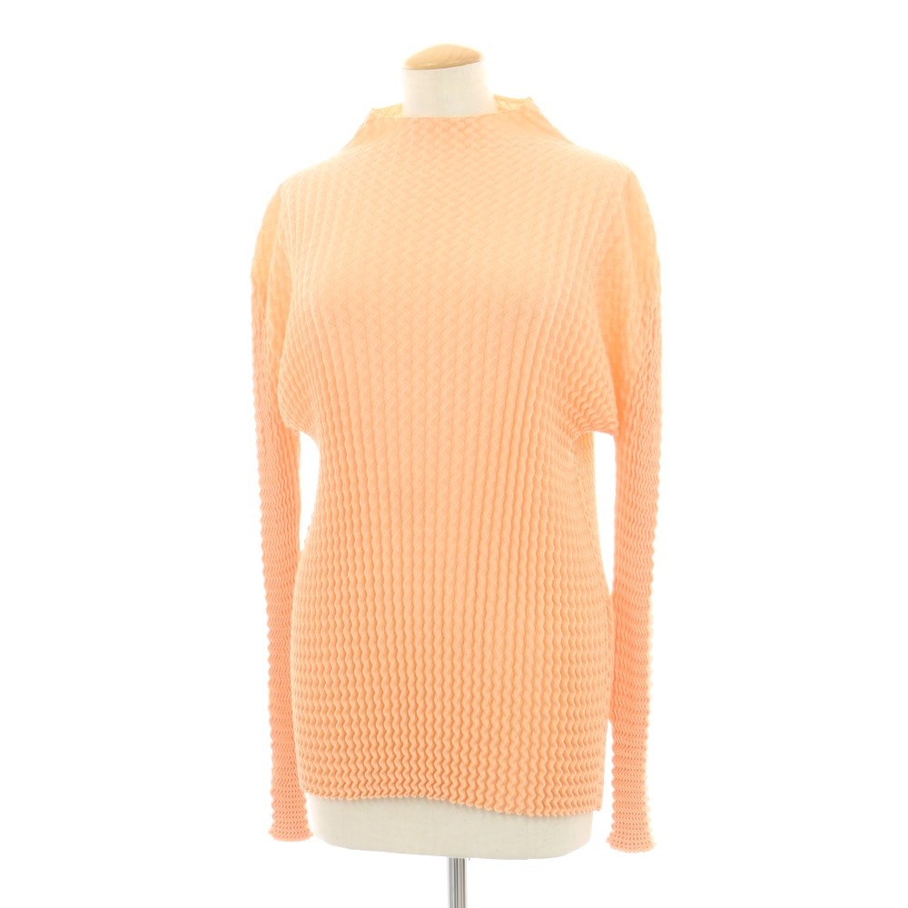【SALE10%OFF/返品不可】【中古】イッセイミヤケ ISSEY MIYAKE 2025年秋冬 筋目産業 ニットカットソー 点火装置オレンジ色【大きさ書きあらわすなし（L位）】【S/S】【物質の状態価値づけるA】【レディース】[BPD]