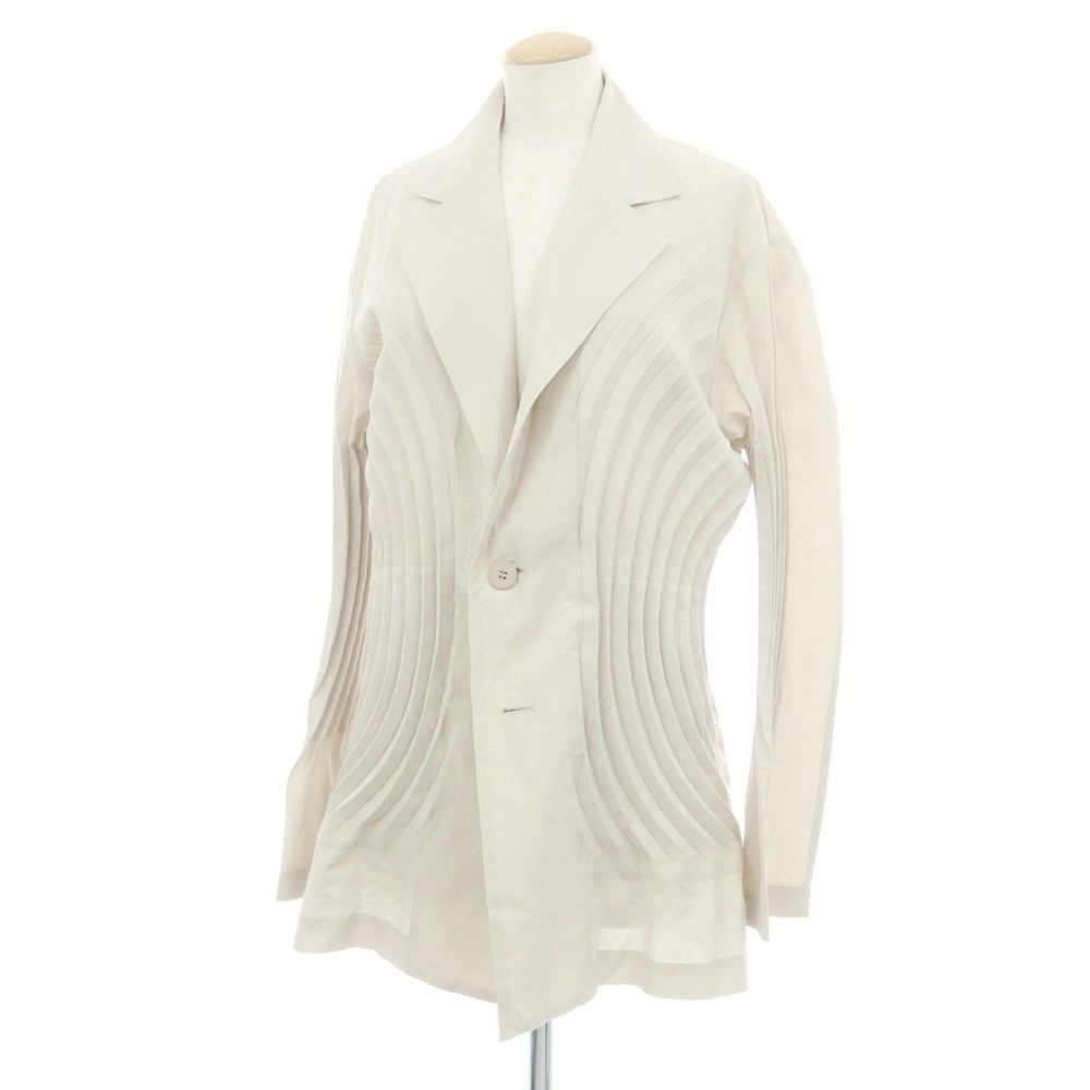 【SALE10%OFF/返品不可】【中古】イッセイミヤケ ISSEY MIYAKE 2025年春夏 筋目産業 心地好い上衣 砂子【大いさ書きあらわすなし（L位）】【S/S】【物質の状態序列付けるA】【レディース】[BPD]