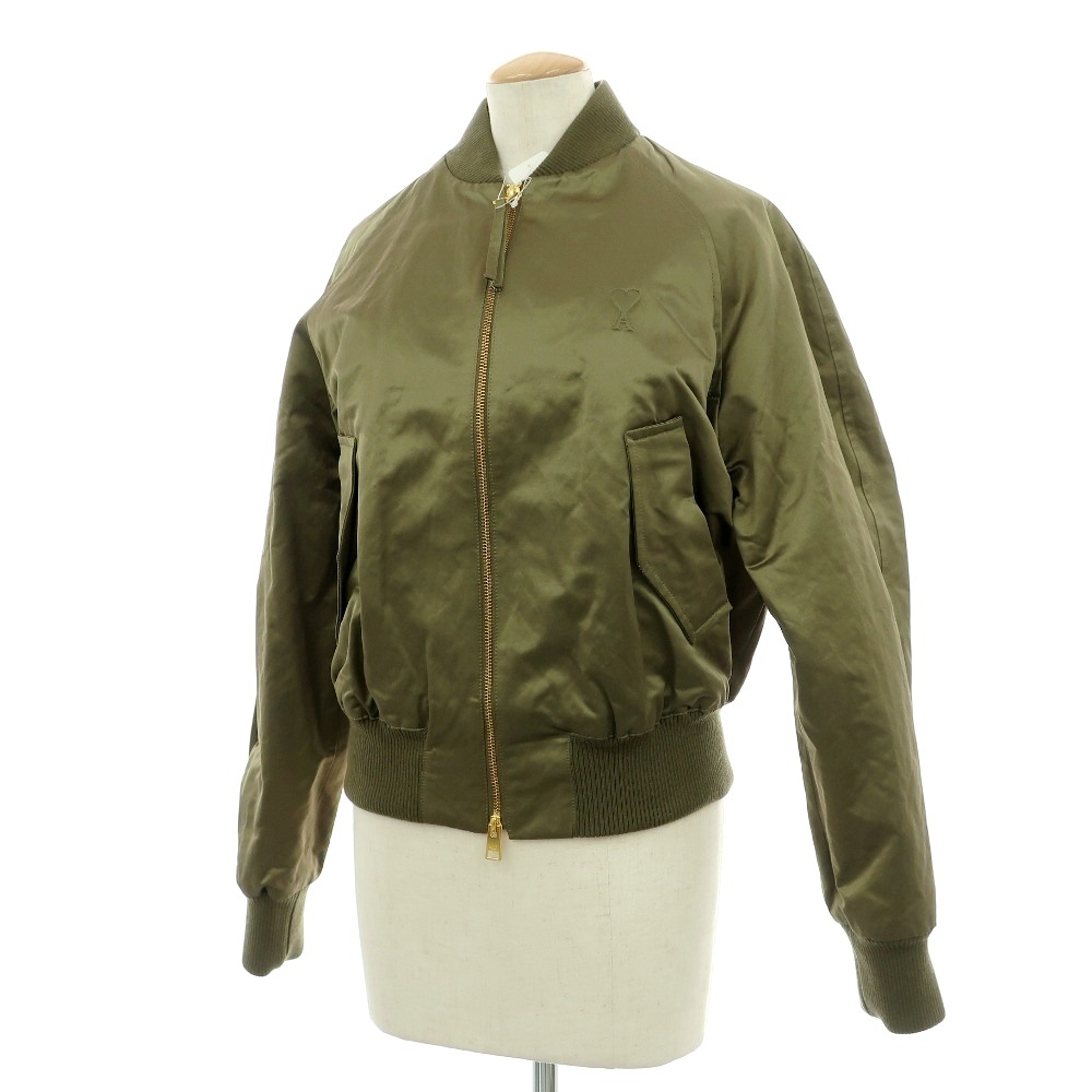 【SALE10%OFF/返品不可】【新品】意中の女 ami 綿織物ポリエステル 繻子 中綿入り口・入口 ボンバージャケット 上衣 オリーブ【大きさM】【S/S/A/W】【物質の状態位置づけるN】【レディース】[APD]