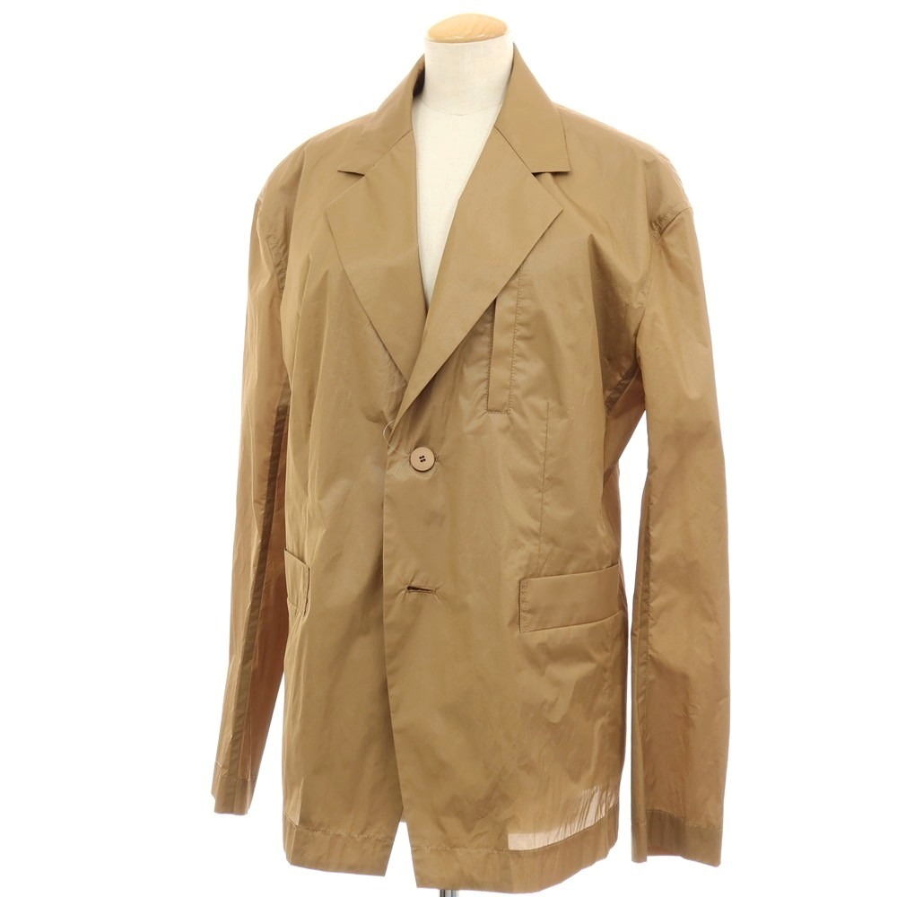 【SALE10%OFF/返品不可】【中古】イッセイミヤケ ISSEY MIYAKE 2025年秋冬 ポリエステル系 2B テーラードジャケット ベージュ【大きさ書きあらわすなし（L位）】【S/S】【物質の状態位置づけるA】【レディース】