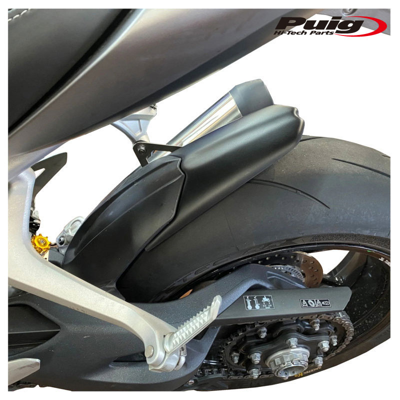Puig 21557J EXTEND FENDER REAR TRIUMPH SPEED TRIPLE 1200 RR (22-25) SPEED TRIPLE 1200 RS (21-25) プーチ エクステンドフェンダー｜RAMBUTAN 9,827円