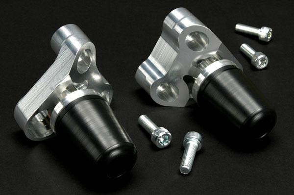 TEASER [F2A2S] ティーザー エンジンマウント[SI/T2] XJR1300《98-06モデル/キャブレター車両/5EA・＆5UX・》XJR1200《全年式》｜RAMBUTAN